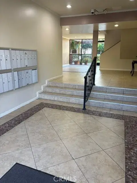 5403 Newcastle, Encino, CA 91316 - #2
