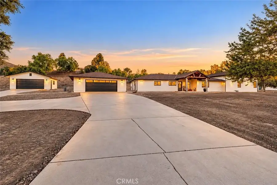 1177 E La Loma Avenue, Somis, CA 93066 - #2