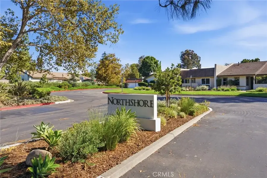 2571 Northlake Circle, Westlake Village, CA 91361 - #3