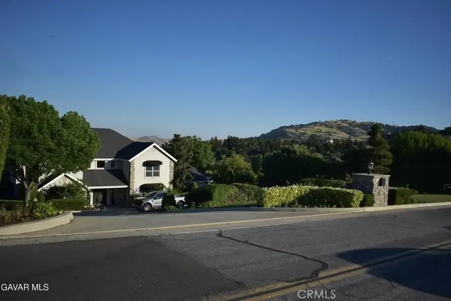 386 High Sierra, Exeter, CA 93221 - #3