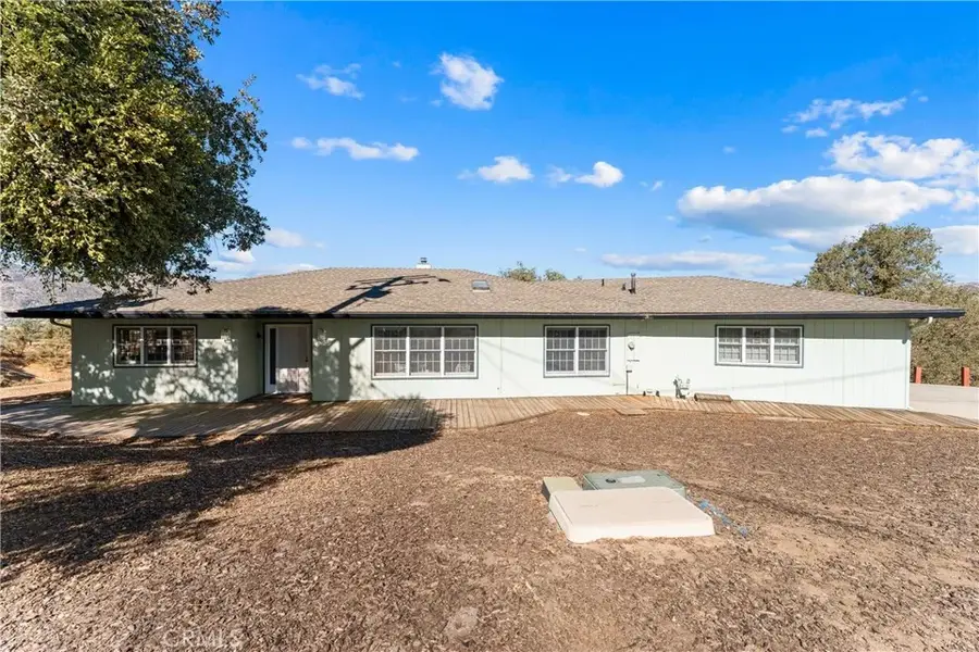 22901 Rim Way, Tehachapi, CA 93561 - #3