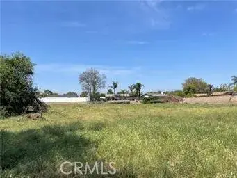 711 Meridian, Colton, CA 92324