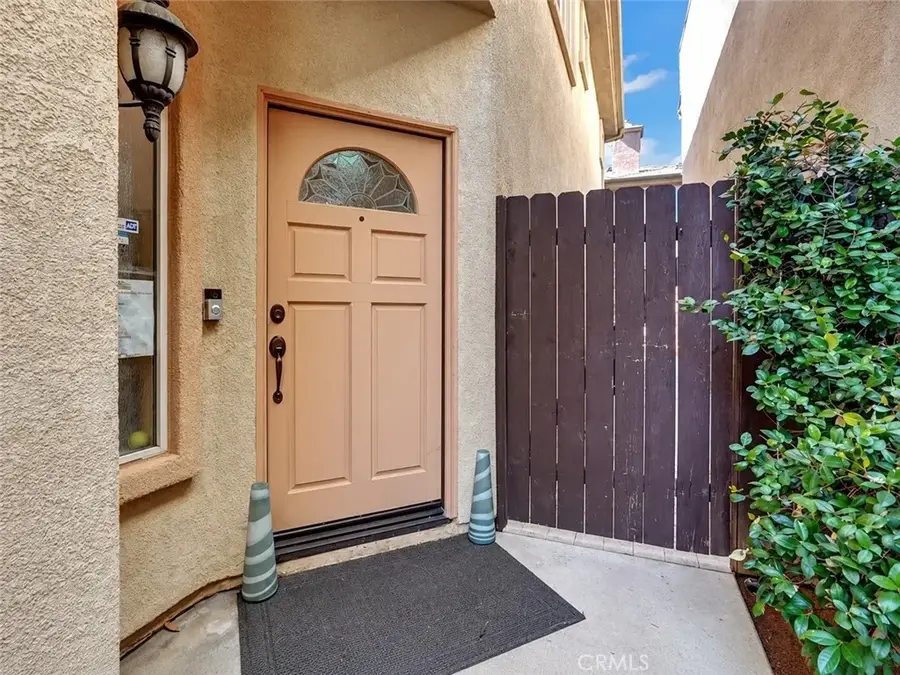 10025 Topanga Canyon #108, Chatsworth, CA 91311 - #2
