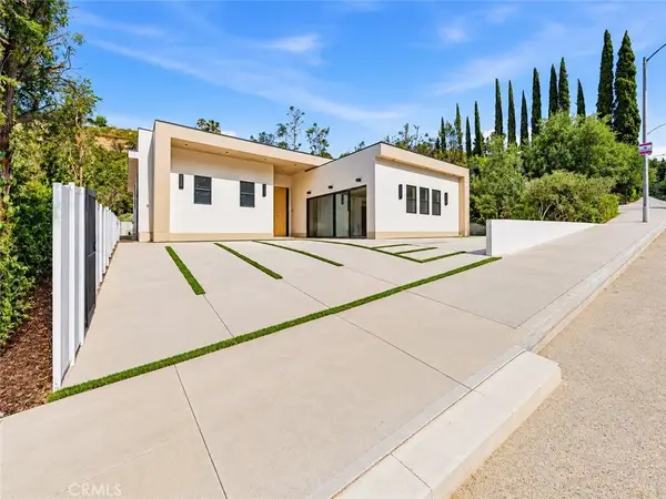 17000 Escalon, Encino, CA 91436