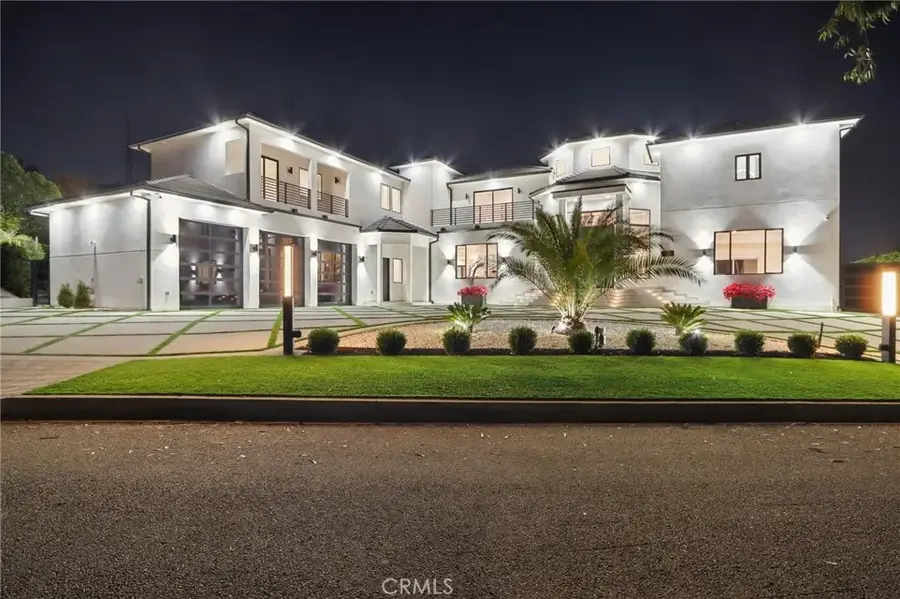 10511 Mary Bell Avenue, Shadow Hills, CA 91040 - #3