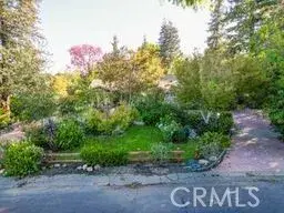 23552 Collins Street, Woodland Hills, CA 91367 - #2