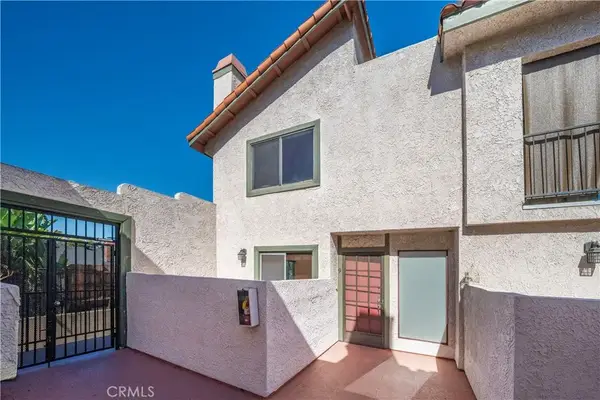 6101 Fulton Avenue #9, Van Nuys, CA 91401