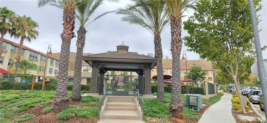 22041 Barrington Way, Saugus, CA 91350 - #3