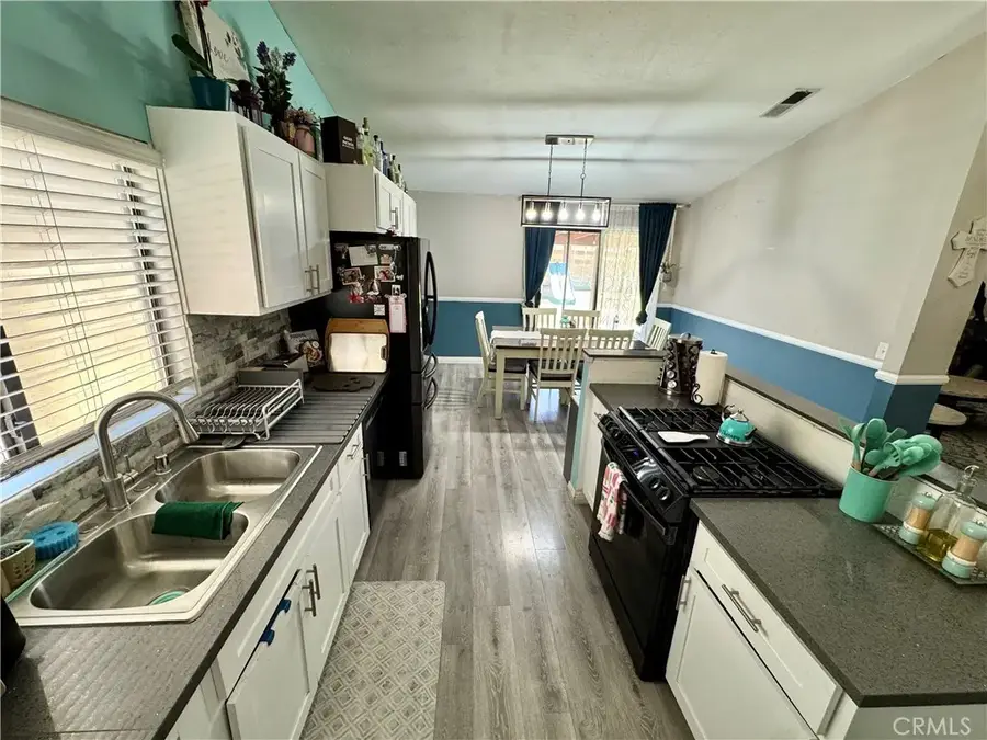 1308 W Avenue H8, Lancaster, CA 93534 - #3