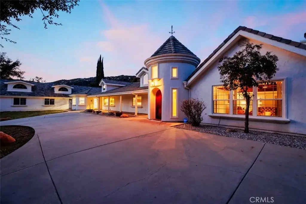 38151 Calle De Lobo, Murrieta, CA 92562 - #1