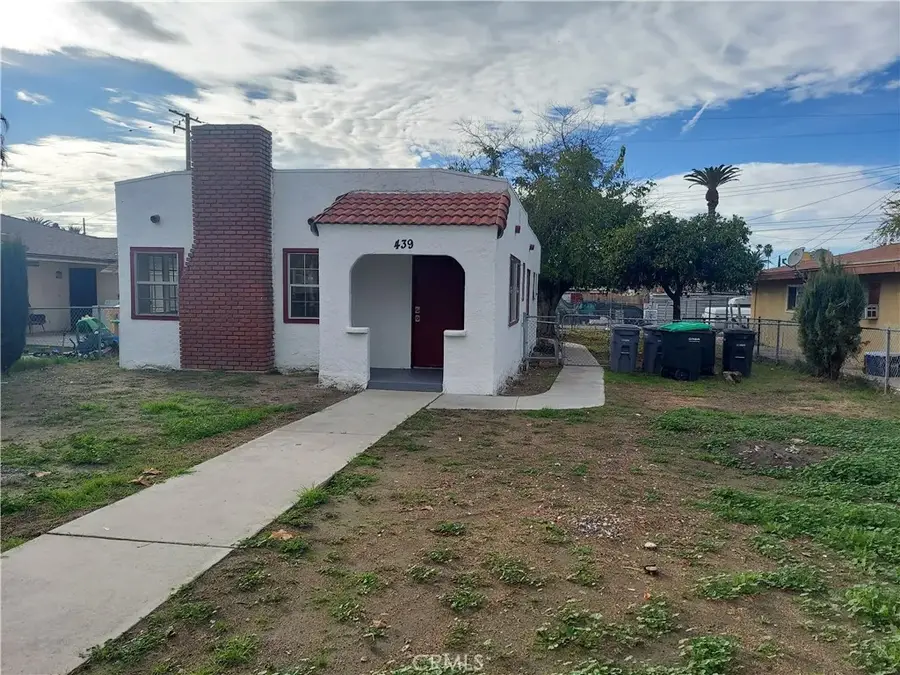 439 N Santa Fe Street, Hemet, CA 92543 - #2