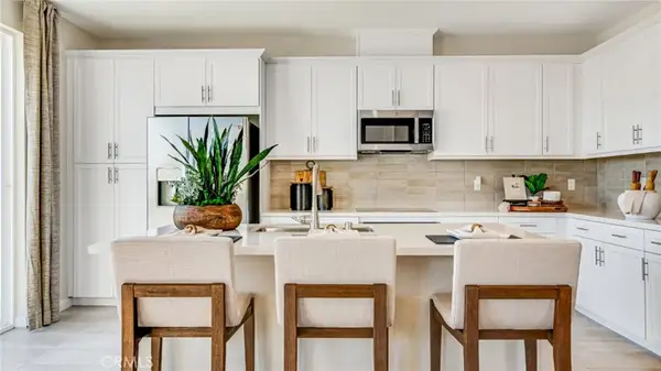 2739 E Amberley Privado, Ontario, CA 91762