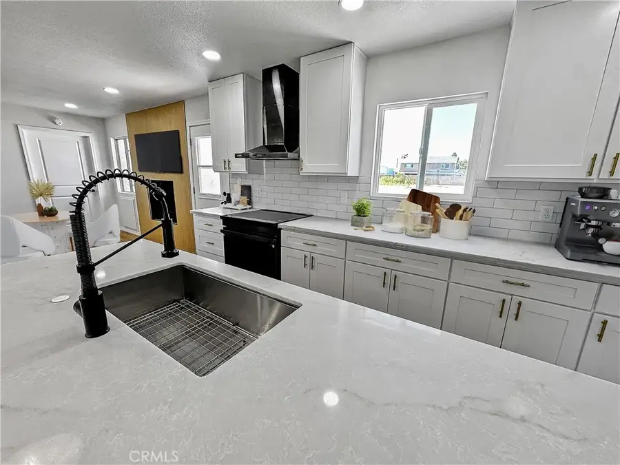 650 W 10th Avenue, Blythe, CA 92225 - Image #2