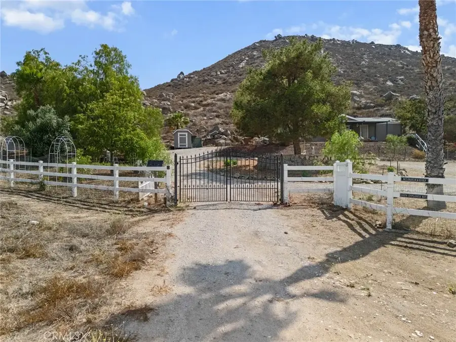 30876 Epiplaneia Way, Winchester, CA 92596 - Image #3
