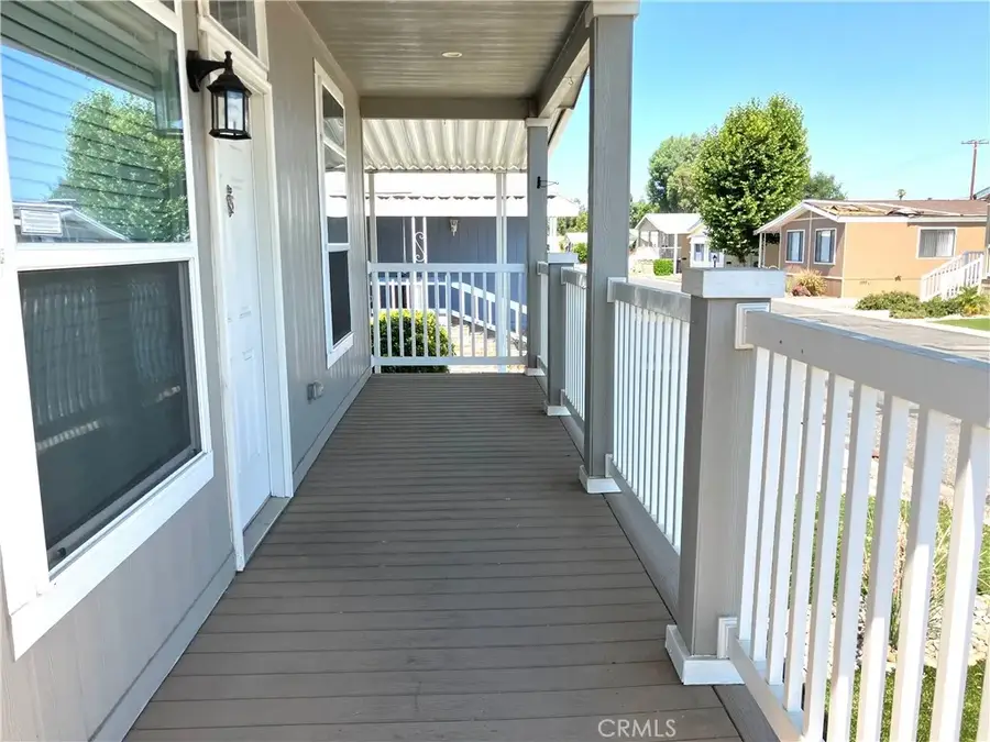 1300 W Menlo #94, Hemet, CA 92543 - Image #3