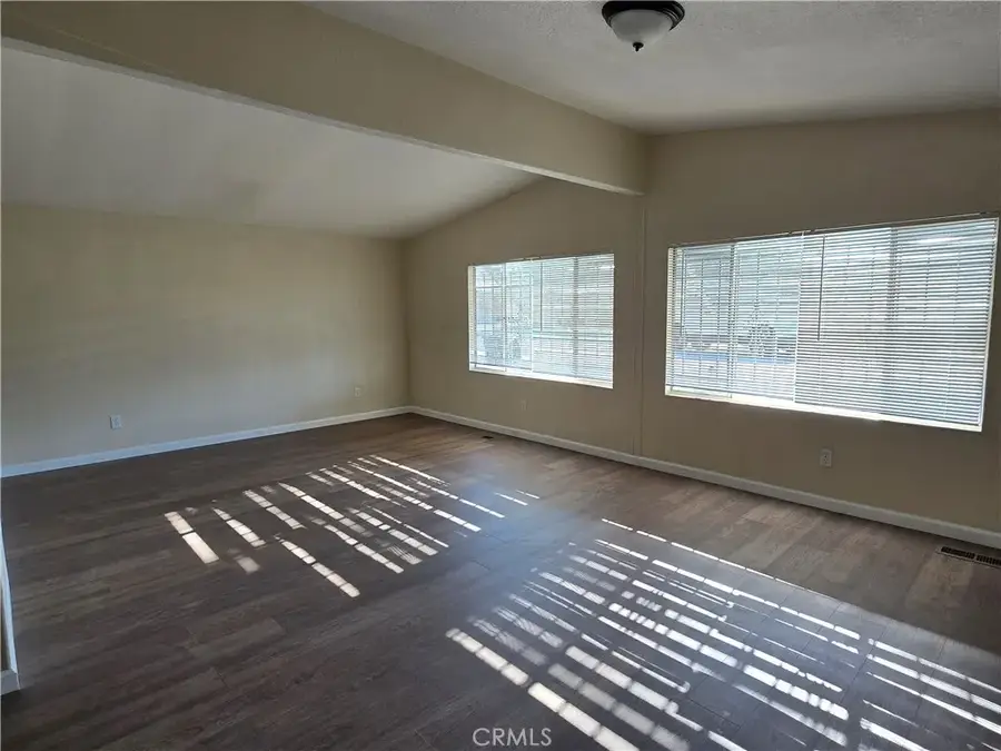 542 Castille Drive, Hemet, CA 92543 - Image #3