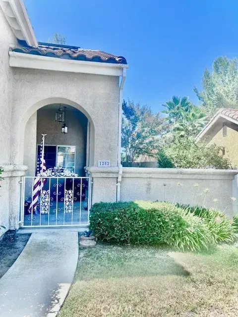1252 Avenida Floribunda, San Jacinto, CA 92583 - Image #2