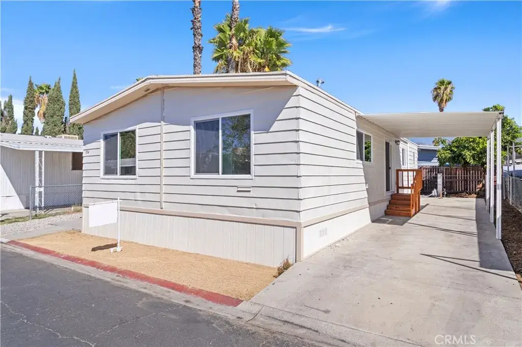 1097 N N State #194, Hemet, CA 92543 - Image #1