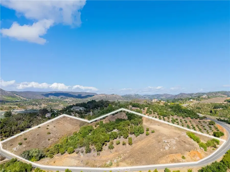 23476 La Vella, Temecula, CA 92590 - #3