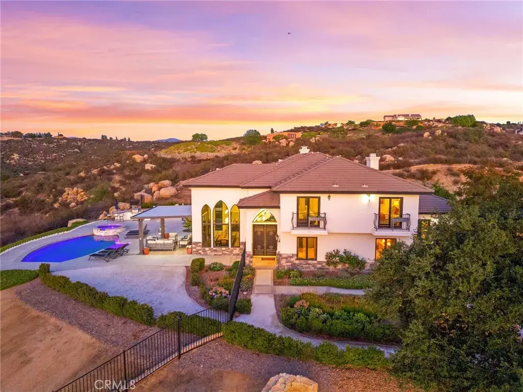 39850 Calle Breve, Temecula, CA 92592 - Image #1