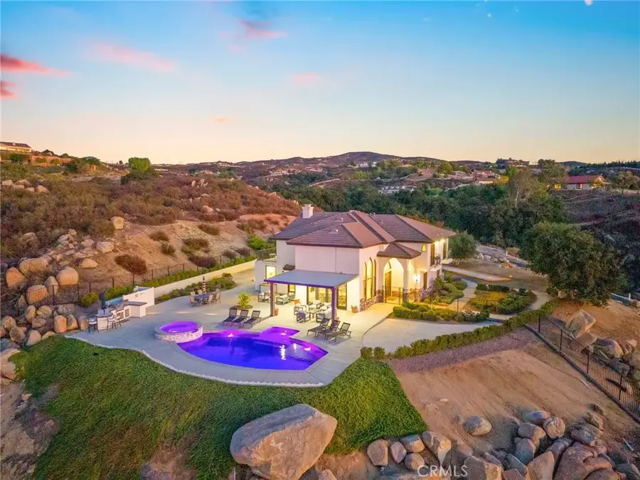 39850 Calle Breve, Temecula, CA 92592 - Image #2