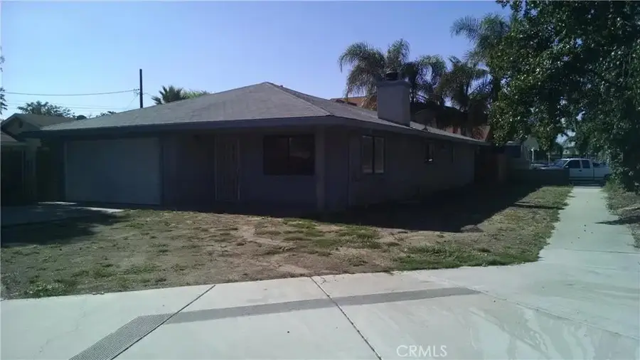 747 W Devonshire Avenue West, Hemet, CA 92543 - Image #3