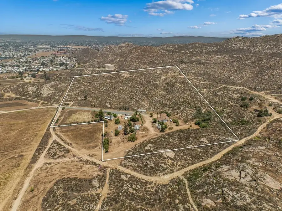 2200 S State, Hemet, CA 92543 - Image #2