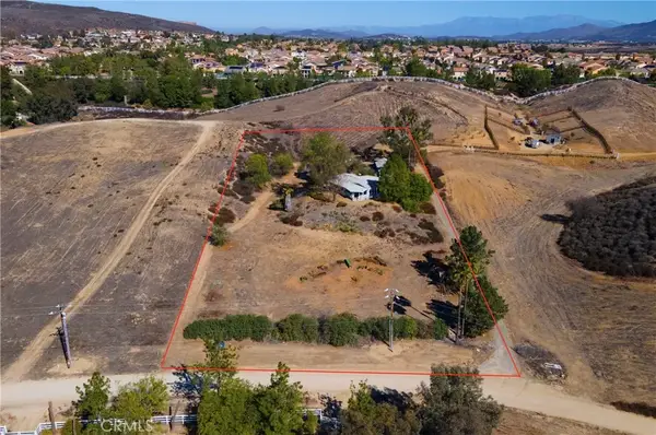 39195 Liefer, Temecula, CA 92591