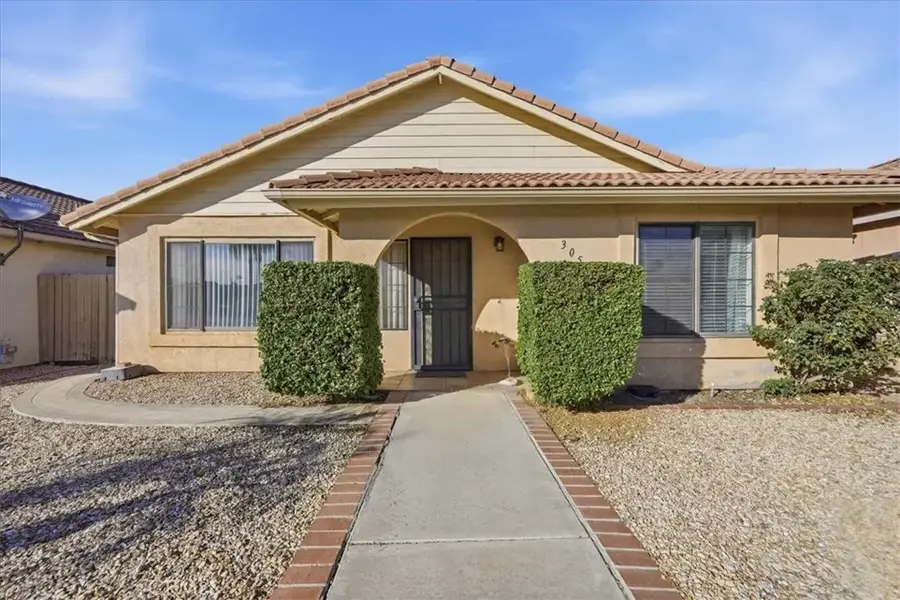 3050 Del Flora Dr, Hemet, CA 92545 - Image #2