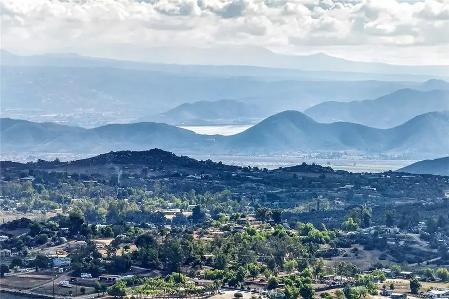 31960 Via Del Senor, Homeland, CA 92548 - Image #3