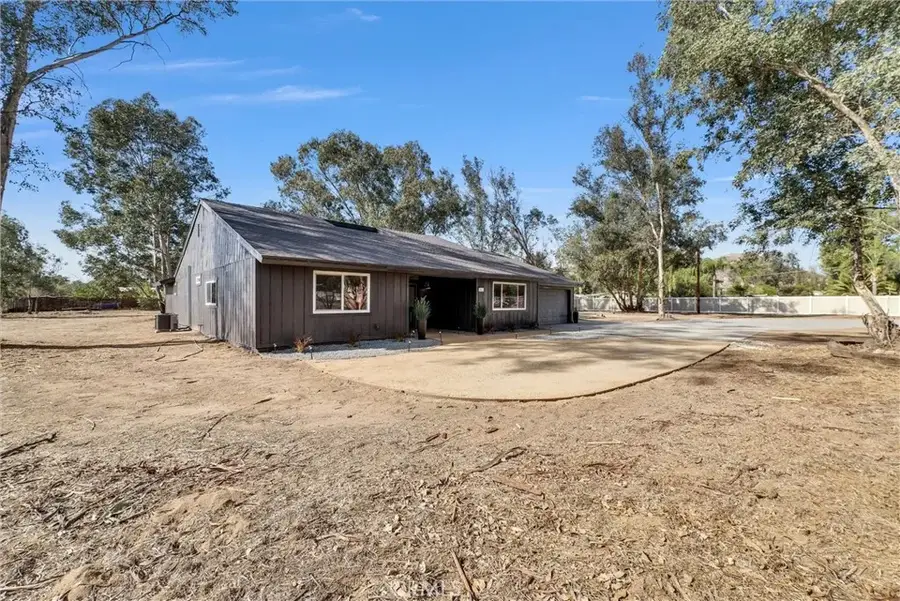 28625 Shady Tree, Winchester, CA 92596 - Image #3