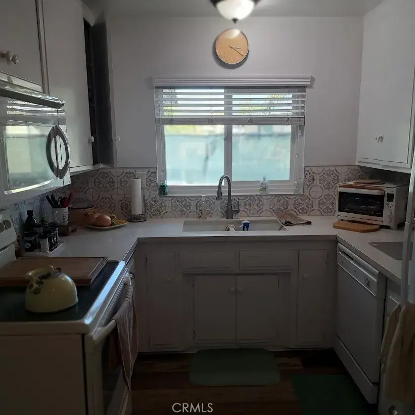 860 S Alessandro, Hemet, CA 92543 - Image #3