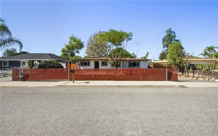 618 S Estudillo Avenue, San Jacinto, CA 92583 - Image #3