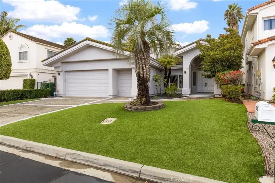 12325 Fairway Pointe, San Diego, CA 92128 - Image #2