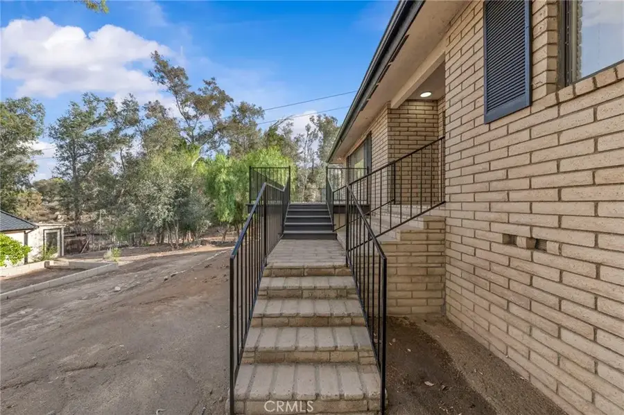 41785 Vermont, Hemet, CA 92544 - Image #2