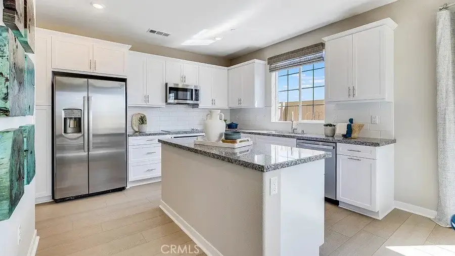 1132 Thunderchief Lane, Rialto, CA 92376 - Image #2