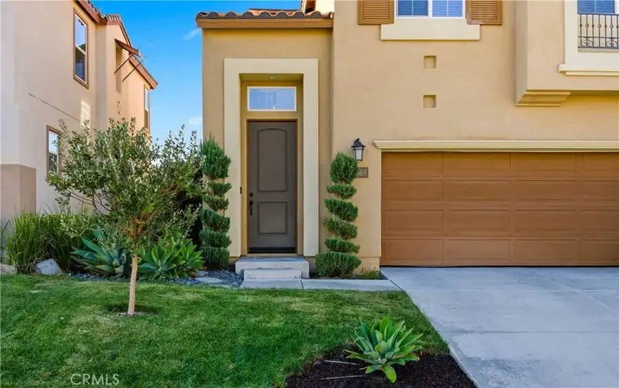 38369 Windingwalk Drive, Murrieta, CA 92563 - Image #2