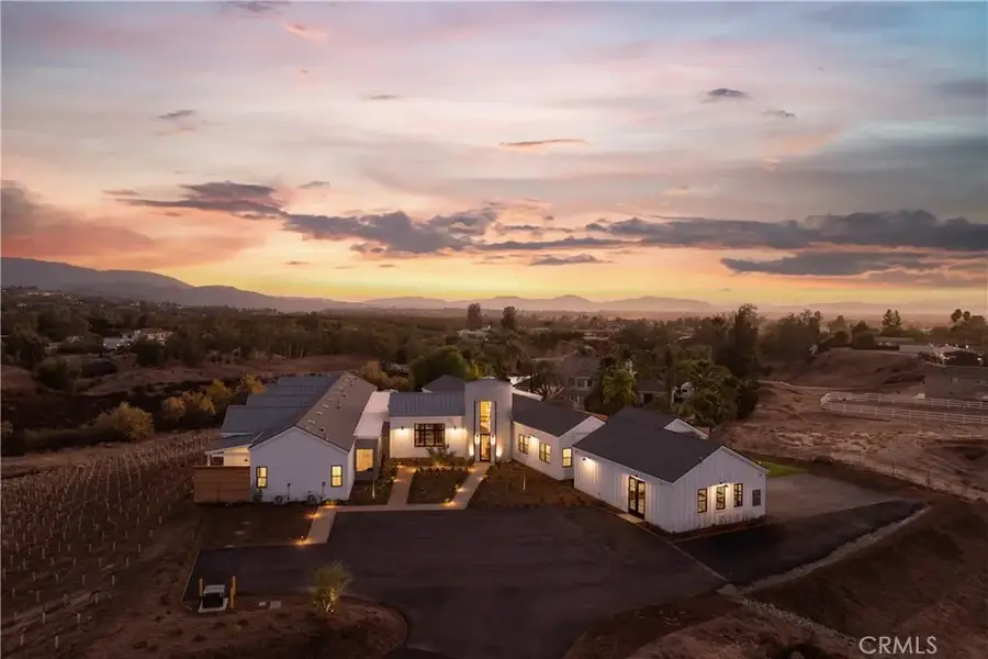 39241 Corte Venture, Temecula, CA 92592 - Image #2