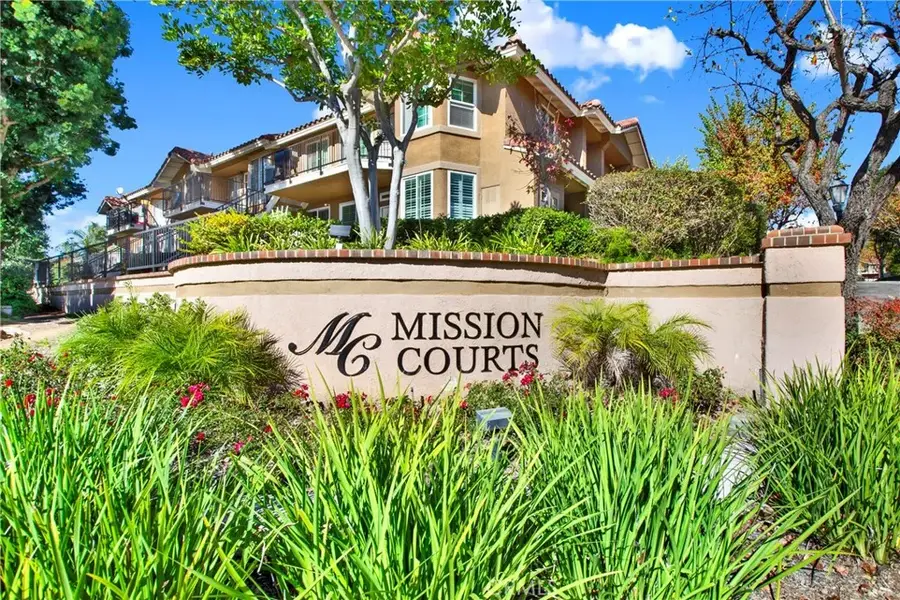 15 Via Hermosa, Rancho Santa Margarita, CA 92688 - Image #2
