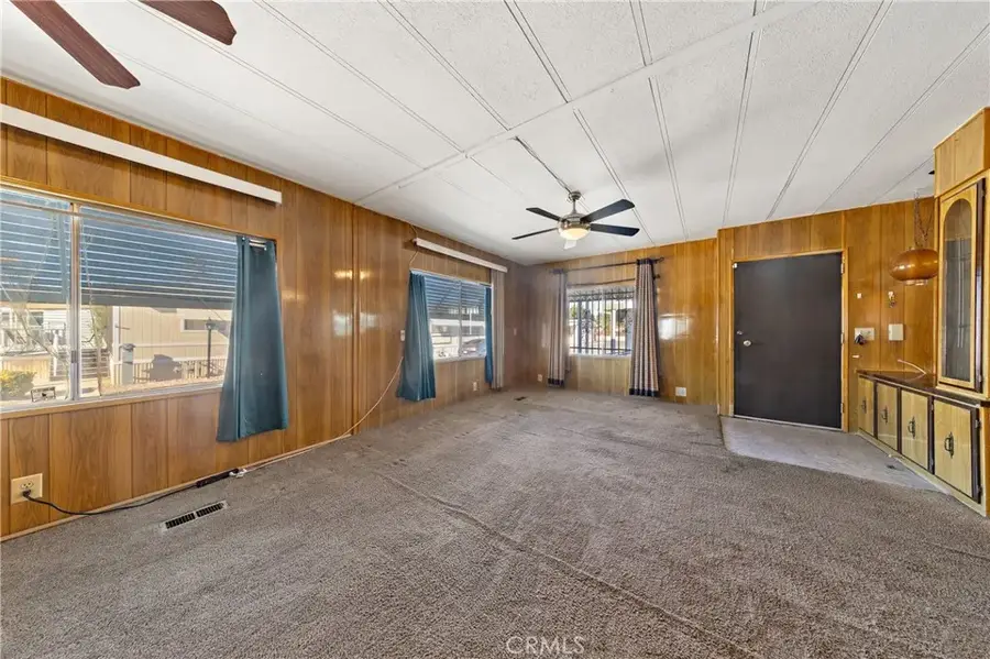 1895 W Devonshire #101, Hemet, CA 92545 - Image #2