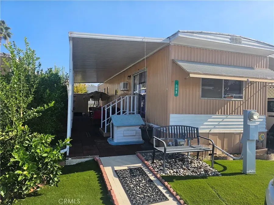 206 Lyon #109, Hemet, CA 92543 - #3