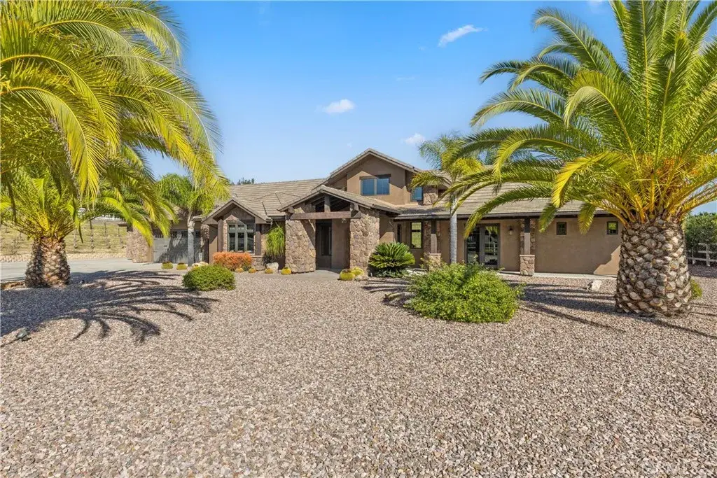 41570 Avenida Bordeaux, Temecula, CA 92592 - Image #1