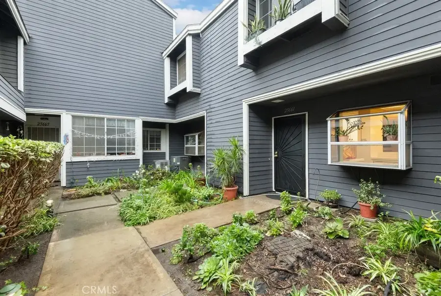 25661 Pine Creek, Wilmington, CA 90744 - Image #3