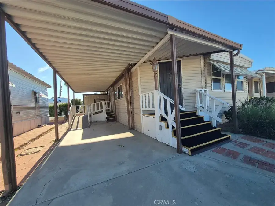 1381 Sierra Drive, San Jacinto, CA 92583 - #2