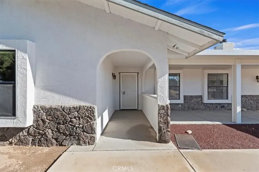 7519 Kenyon, Hesperia, CA 92345 - Image #2