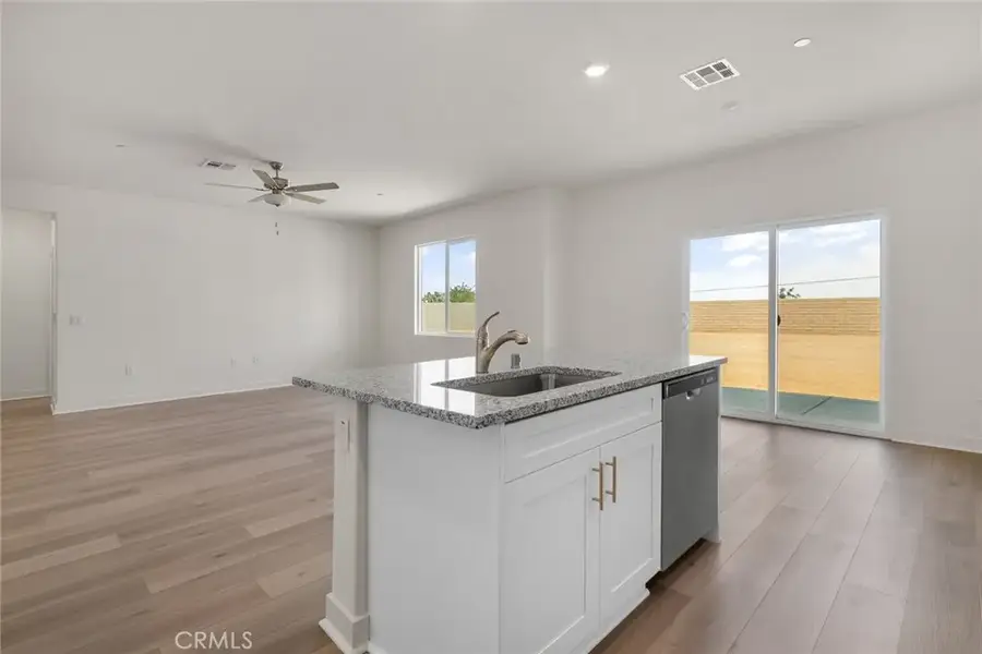 14755 Indigo, Apple Valley, CA 92307 - Image #3