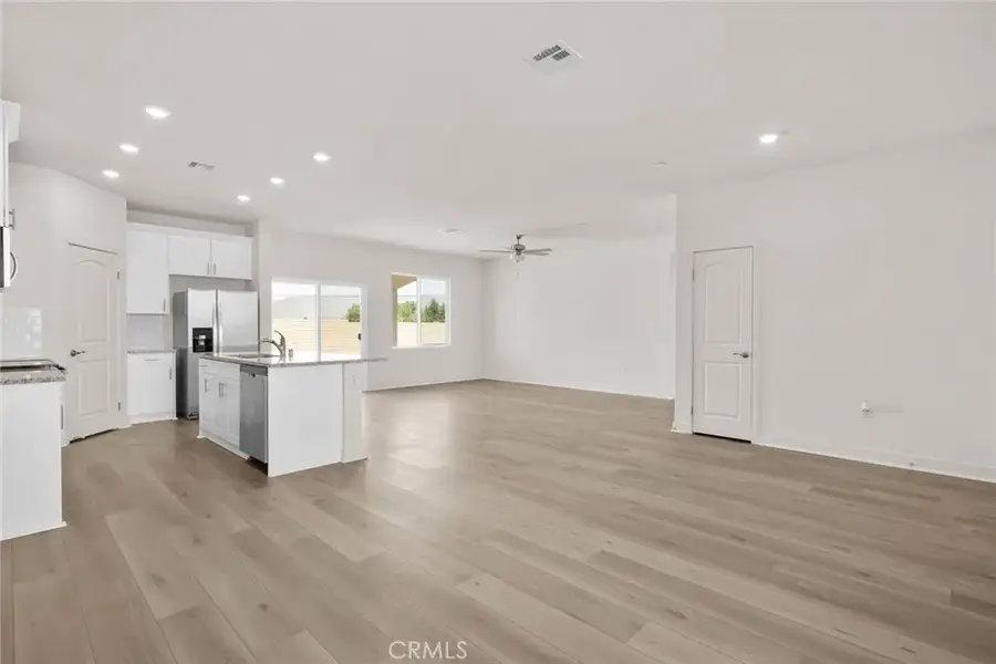 14873 Desert Lily Court, Apple Valley, CA 92307 - #3