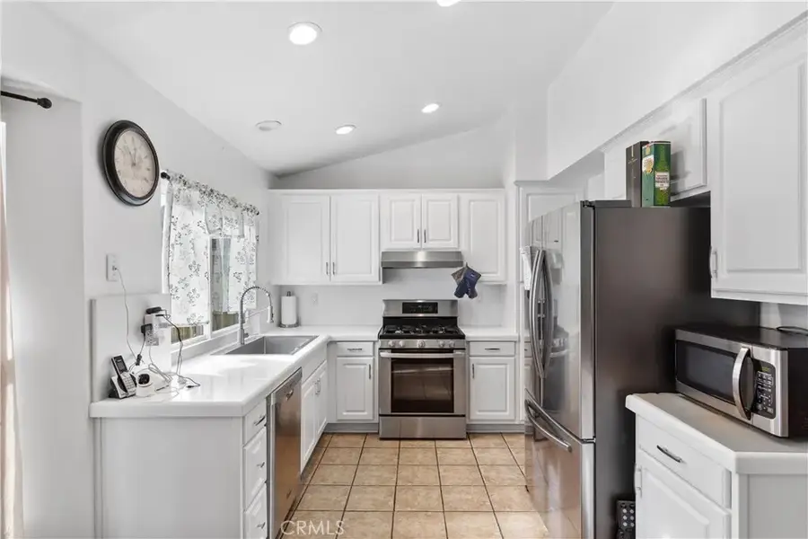 31133 Via Gilberto, Temecula, CA 92592 - Image #2