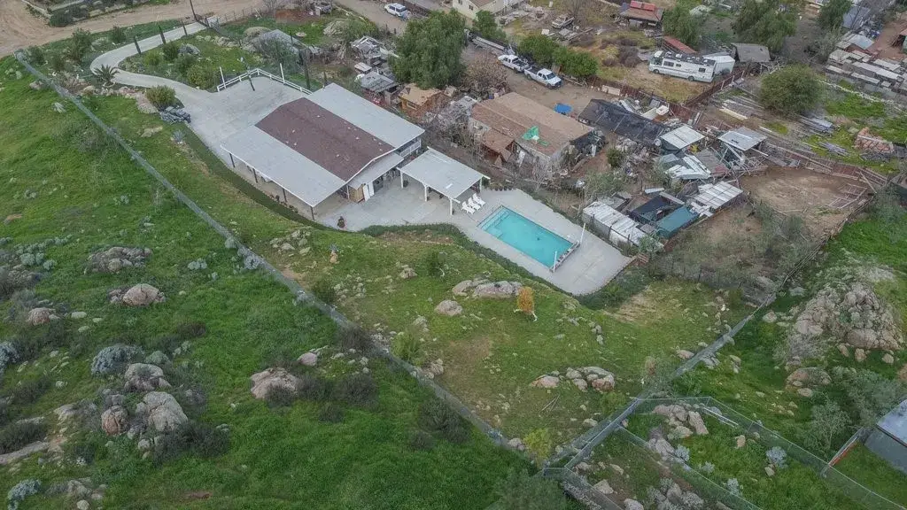 26460 Dale, Hemet, CA 92545 - #1