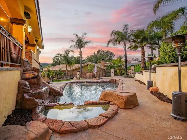 22138 Drover Way, Canyon Lake, CA 92587